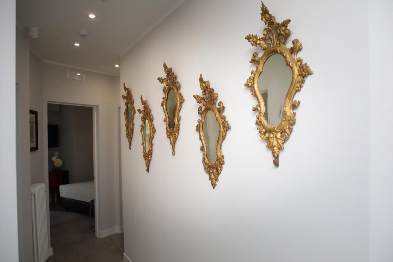 Principessa Isabella Luxury Rooms Salerno Exterior photo